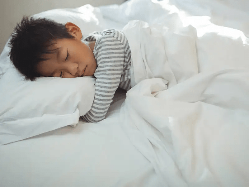 3 Doa agar Bayi Tidak Kagetan saat Tidur, Amalkan yuk&nbsp;Moms!
